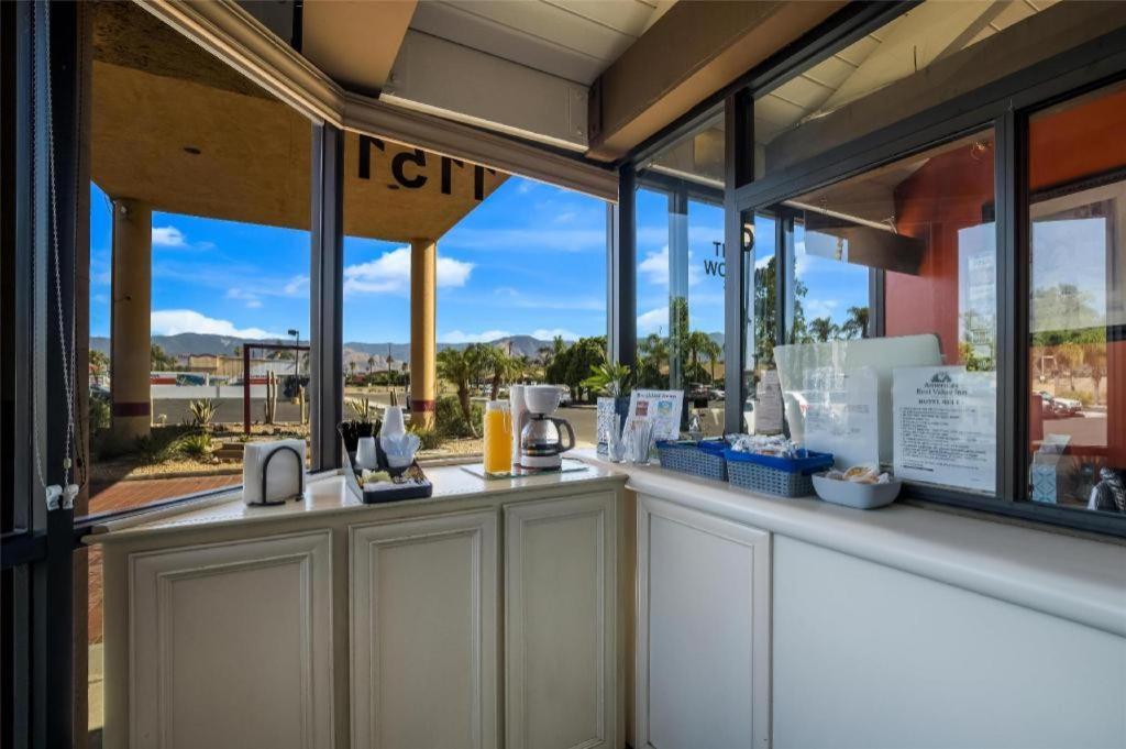 Americas Best Value Inn Redlands San Bernardino Екстер'єр фото
